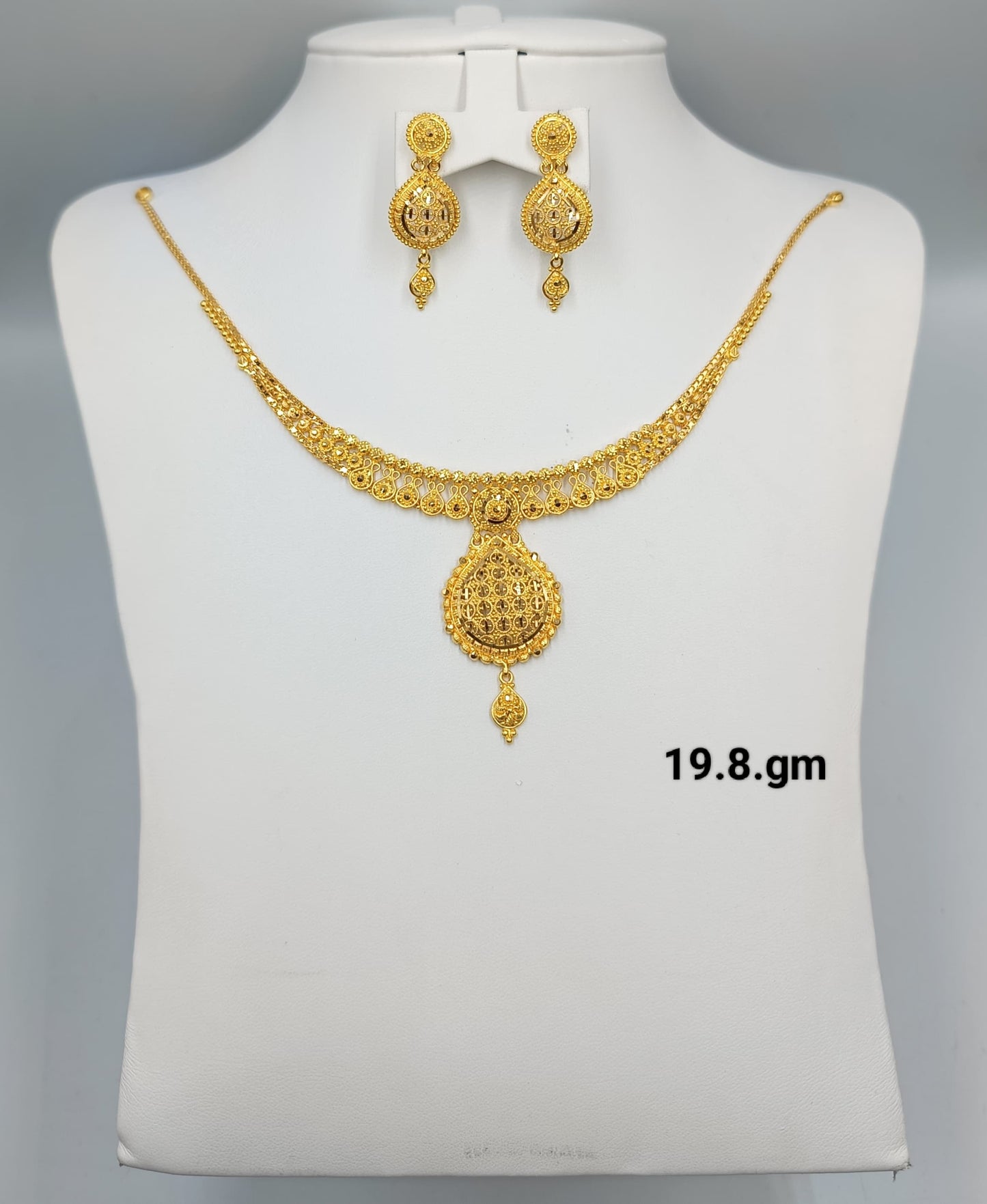 22 Karat Mini Necklace Set