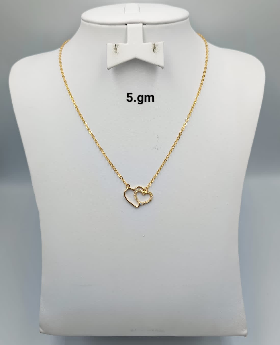22 Karat Heart Chain
