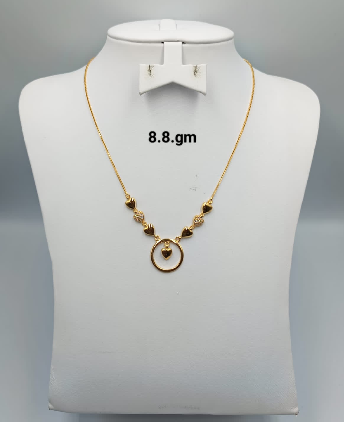 22 Karat Loop Chain
